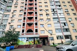 квартира за адресою Каштанова вул., 15-Б