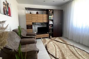 квартира за адресою Перлинна вул., 1б