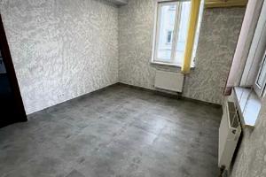комерційна за адресою Межигірська вул., 87-А