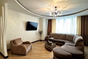 квартира за адресою Срібнокільська вул., 1