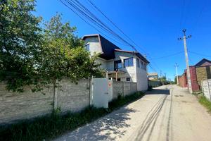 квартира за адресою Підгородне, Виноградна, 1