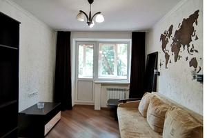 квартира за адресою Українська вул., 43