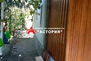 будинок за адресою Правобережна