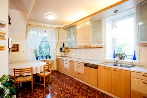 будинок за адресою Патріотів вул., 25