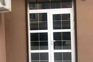 комерційна за адресою Академіка Сахарова вул., 9-А