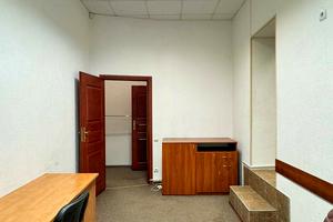 коммерческая по адресу Круглоуниверситетская ул., 7