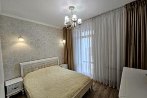 квартира за адресою Любарського пров. (Білостоцького), 4