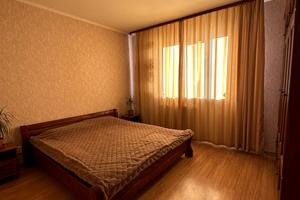 квартира за адресою Івана Миколайчука вул., 20Б