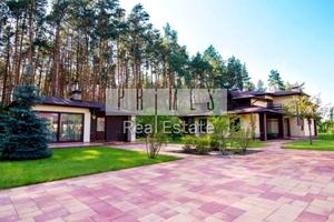 будинок за адресою Жовтнева вул.