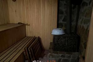 будинок за адресою Центральна