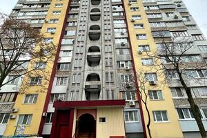 квартира по адресу Червоной Калины просп. (Владимира Маяковского), 24