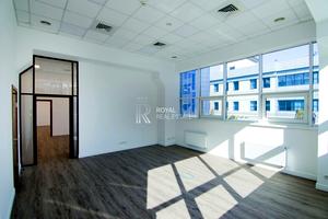 комерційна за адресою Охтирський пров., 7