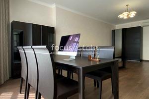 комерційна за адресою Кловський узвіз, 7a