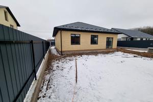 будинок за адресою Івасюка