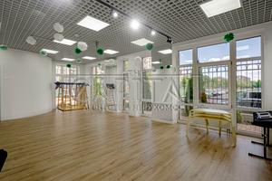 комерційна за адресою Метрологічна вул., 56
