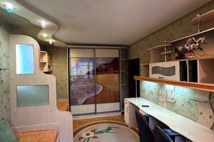 квартира за адресою 24 Серпня вул., 11