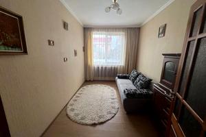 будинок за адресою Краснодонців