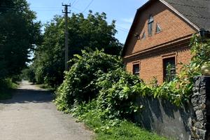 будинок за адресою с. Пирогівці, Веселкова, 10