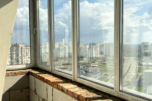 коммерческая по адресу Днепровская набережная ул., 14
