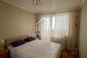 квартира за адресою Тракторобудівників просп., 77