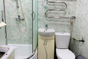 квартира за адресою Валентинівська вул. (Блюхера), 46