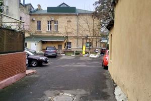 квартира по адресу 10-го Апреля ул., 4