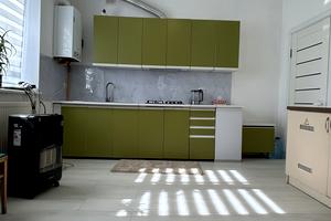 будинок за адресою Шкільна, 8
