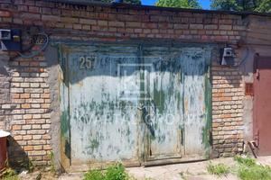 паркомісце за адресою Вокзальна вул., 2-Г