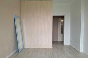 комерційна за адресою Зарічна вул., 1-Б