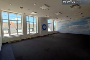 комерційна за адресою Миколи Грінченка вул., 4В