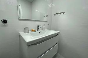 квартира за адресою Злуки просп., 47