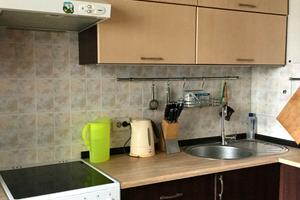 квартира по адресу Ревуцкого ул., 42
