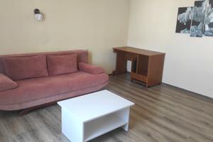 квартира за адресою Євгена Чикаленка вул., 59/9
