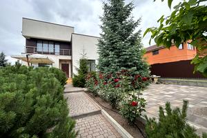 будинок за адресою Березова, 1