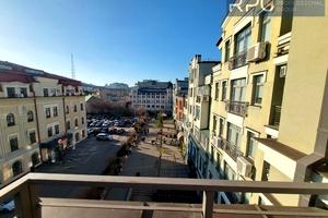комерційна за адресою Спаська вул., 5