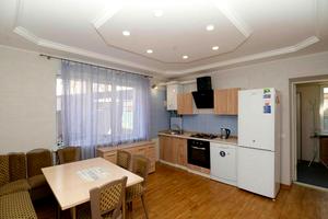 дом по адресу Прикордонна, 7