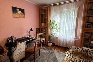 квартира за адресою Запорізька вул., 1