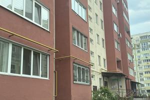 квартира по адресу Комарова ул., 27