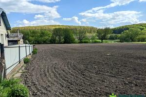 ділянка за адресою с. Клубівці, Івана Франка вул., 6