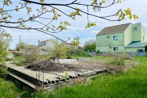 участок по адресу Академика Королёва ул.