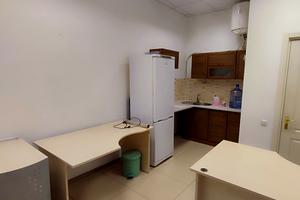 коммерческая по адресу Кловский спуск, 7a