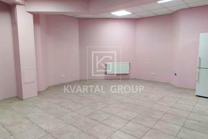 комерційна за адресою Західна вул., 12