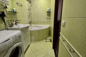 квартира за адресою 22 Січня вул., 1