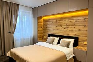 квартира за адресою Молоді просп., 8