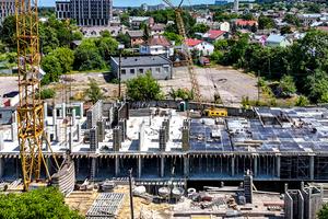 комерційна за адресою Промислова вул., 50/52
