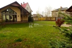 будинок за адресою Садова (Бортничі) вул.