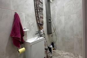 будинок за адресою Яснополянська вул., 14б