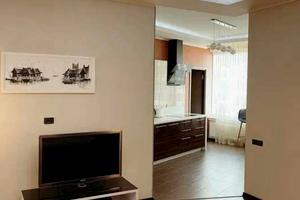 квартира за адресою Літературна вул., 1а