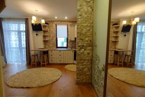 квартира за адресою Університетська вул., 25