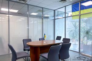 коммерческая по адресу Степана Бандеры просп. (Московський), 13